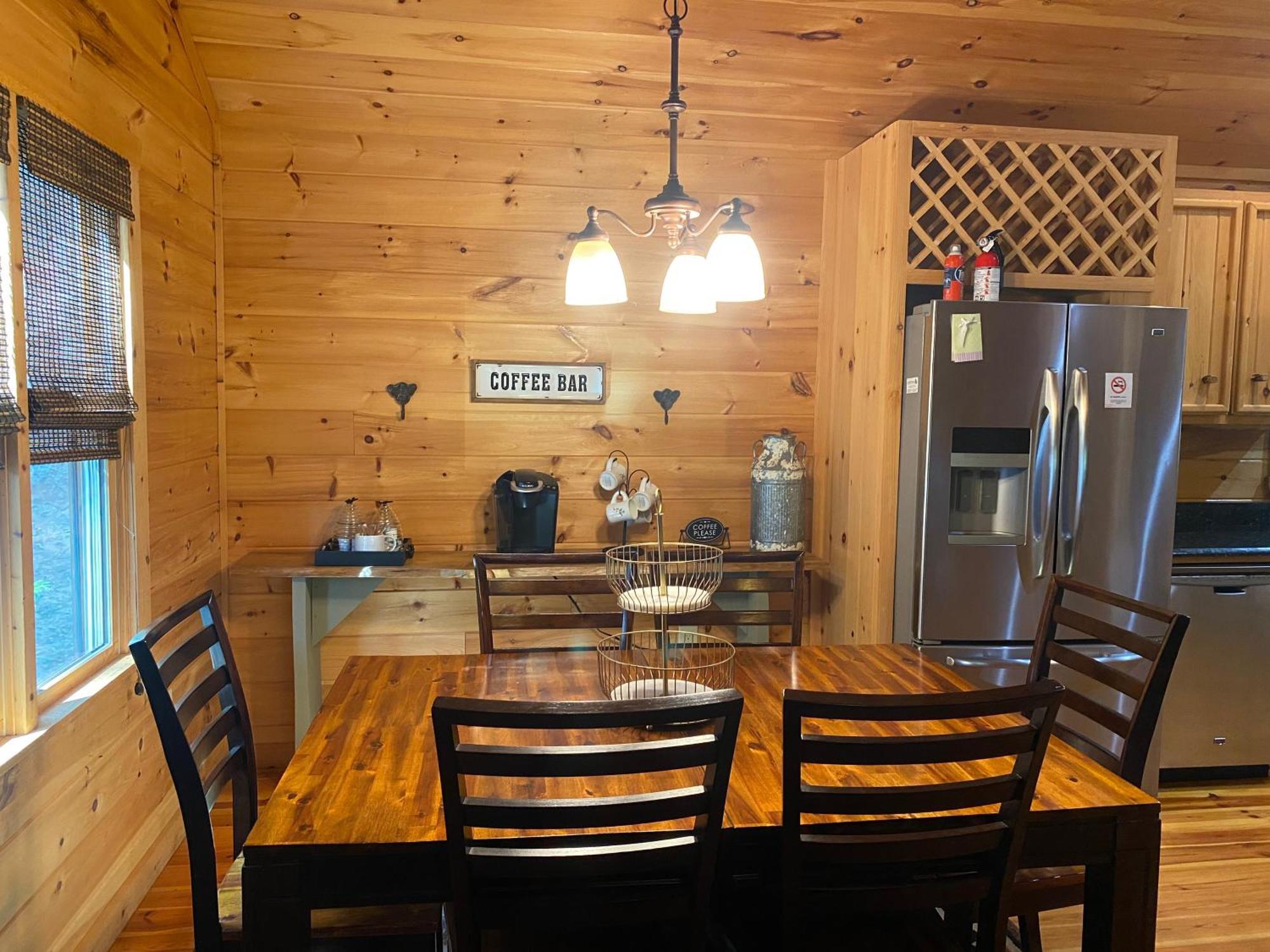 The Cozy Lazy Laurel With Year-Round Mountain Views, Hot Tub, Fire Pit Villa Cherry Log Екстериор снимка