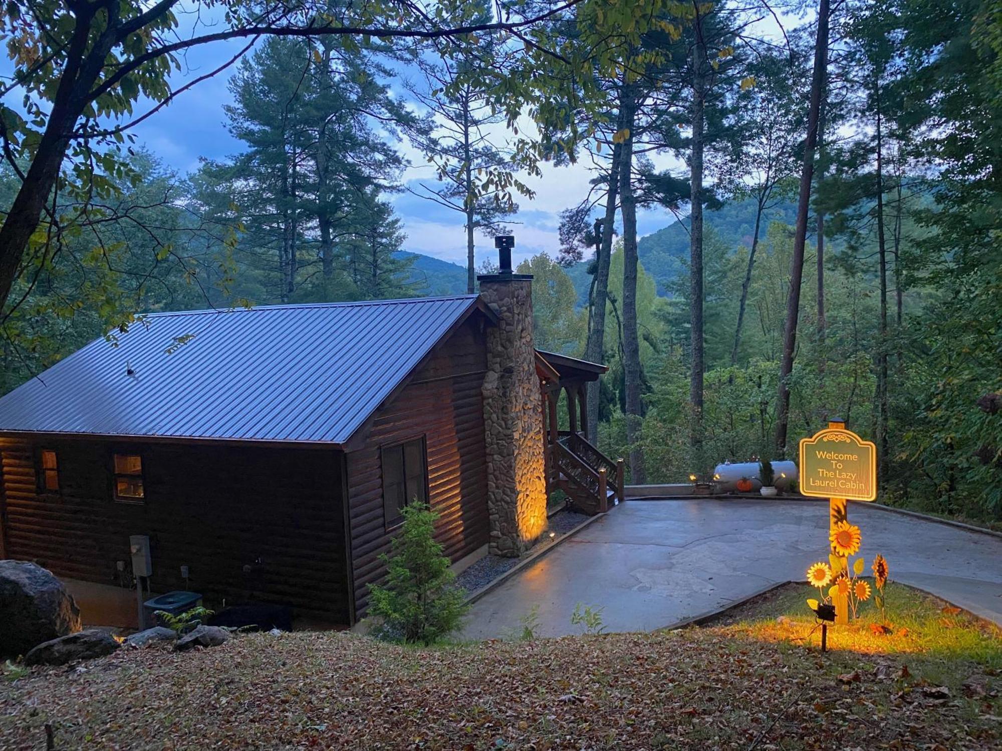 The Cozy Lazy Laurel With Year-Round Mountain Views, Hot Tub, Fire Pit Villa Cherry Log Екстериор снимка